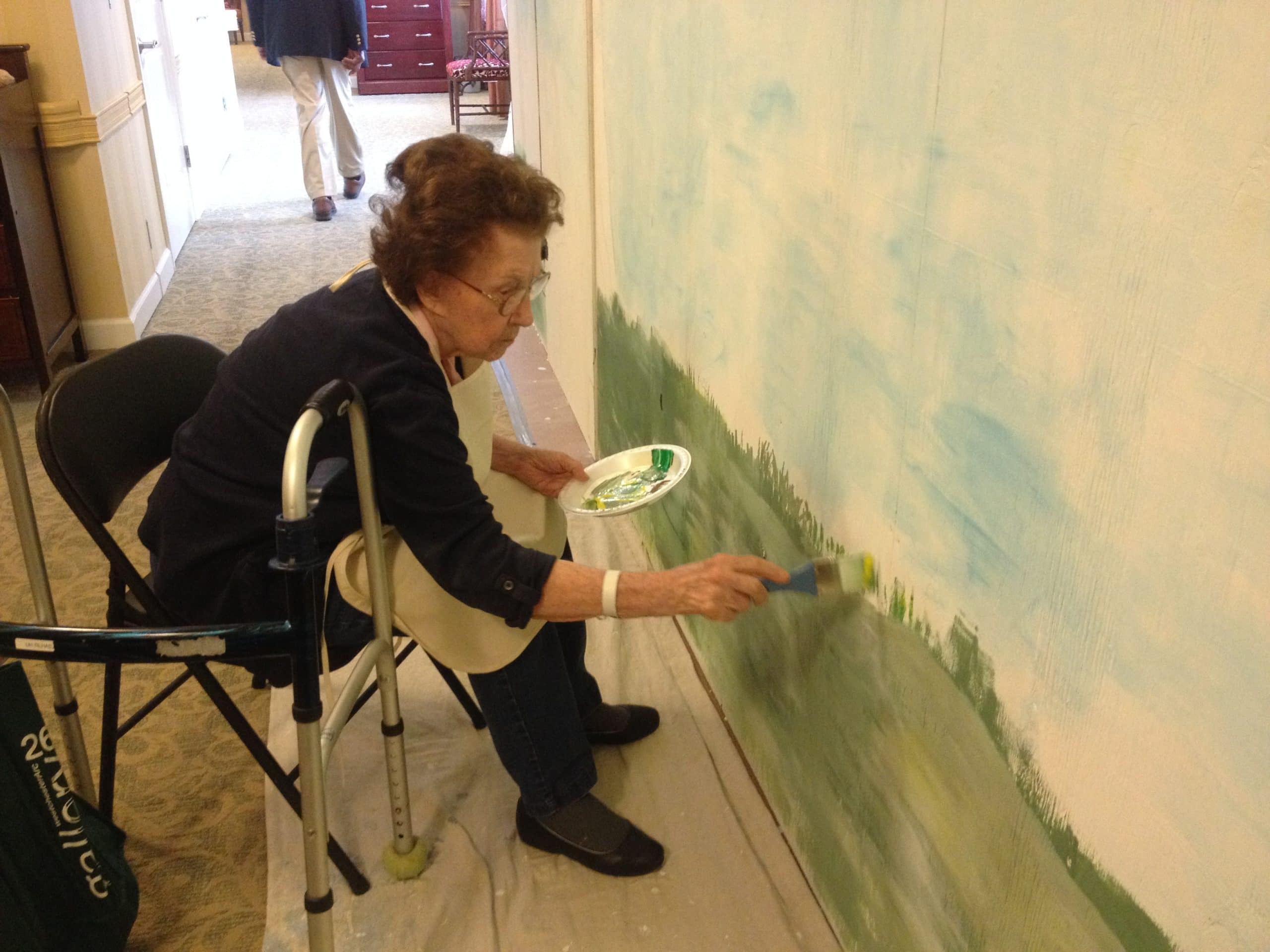 resident painting mural 3