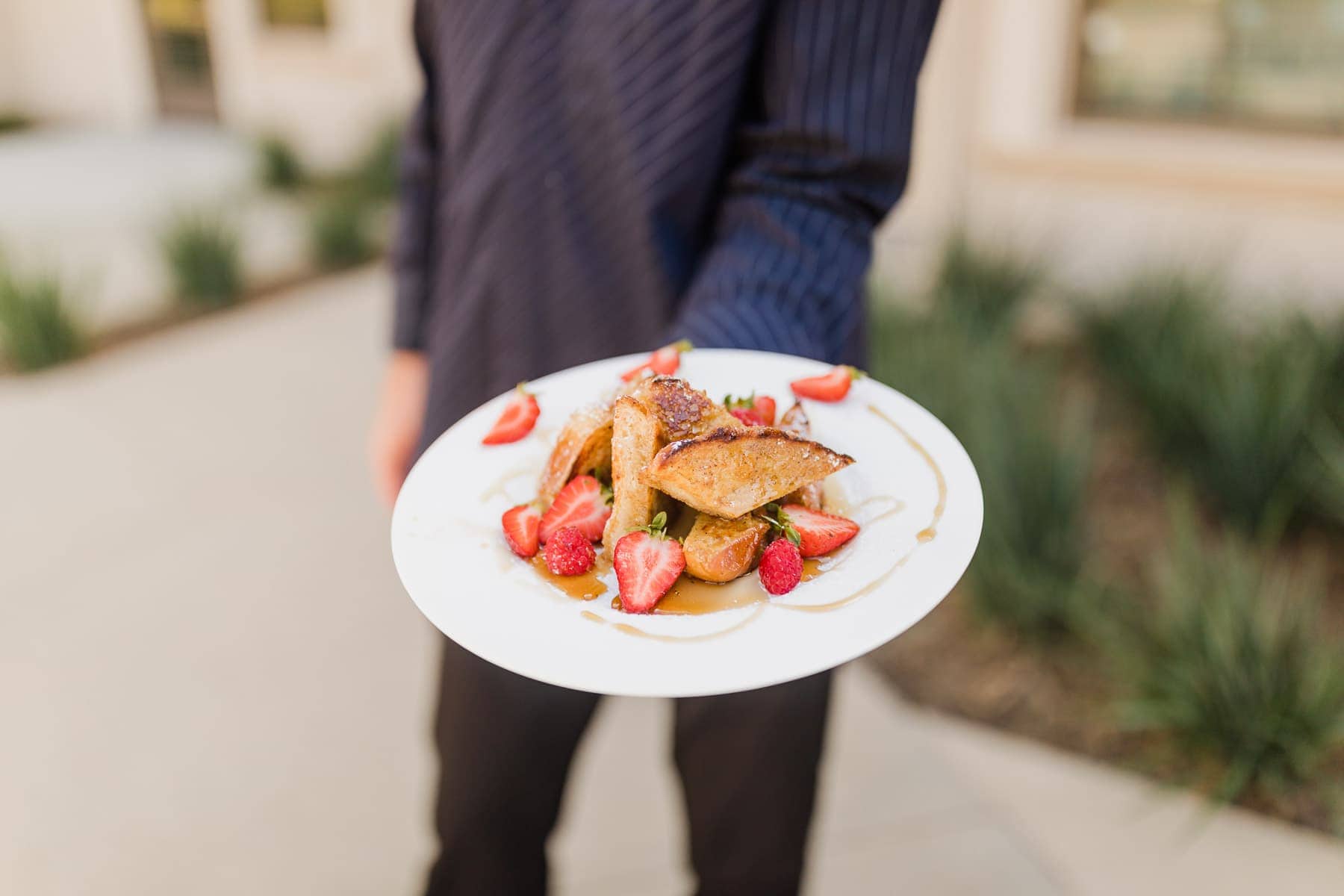 french toast with strawberries