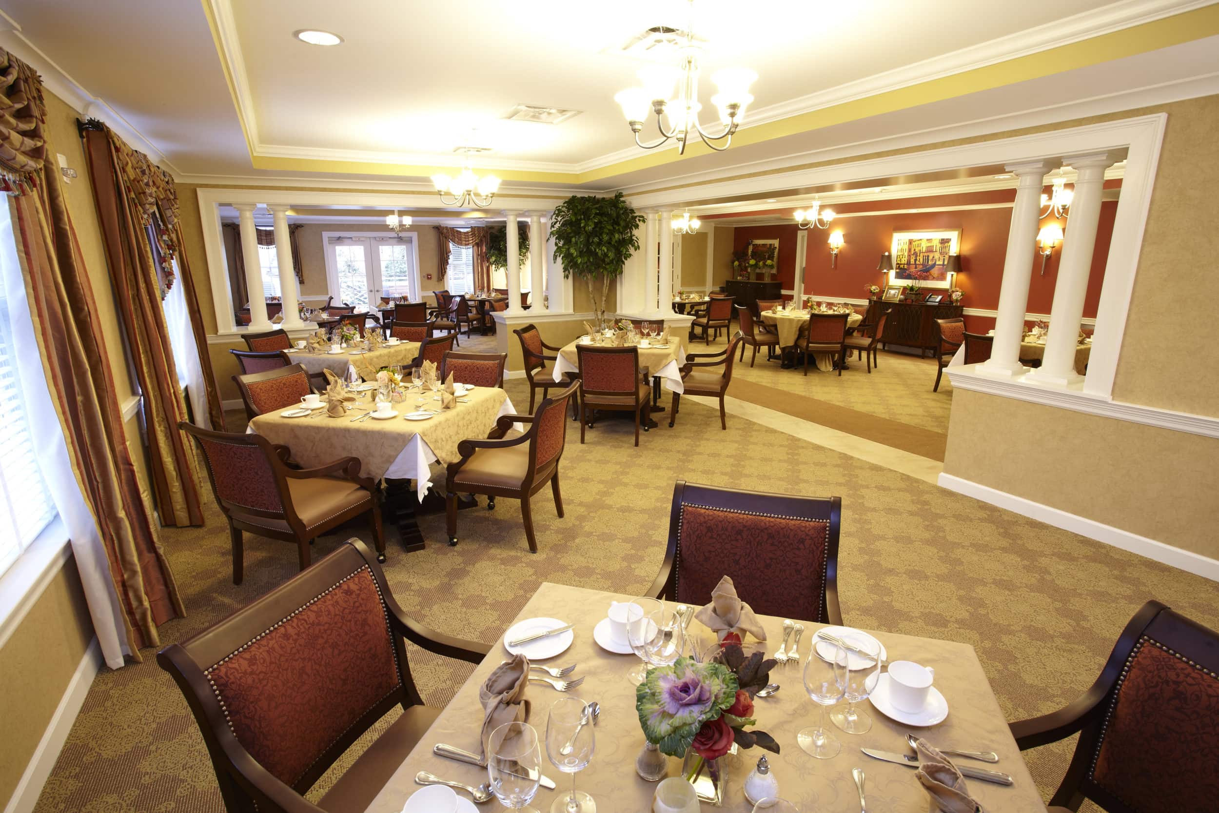 Main Dining Room - Assisted Living at The Kensington White Plains